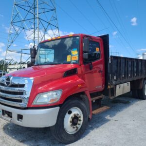 2013 Hino 258/268, Flatbed, 7.6L Diesel, Non-CDL
